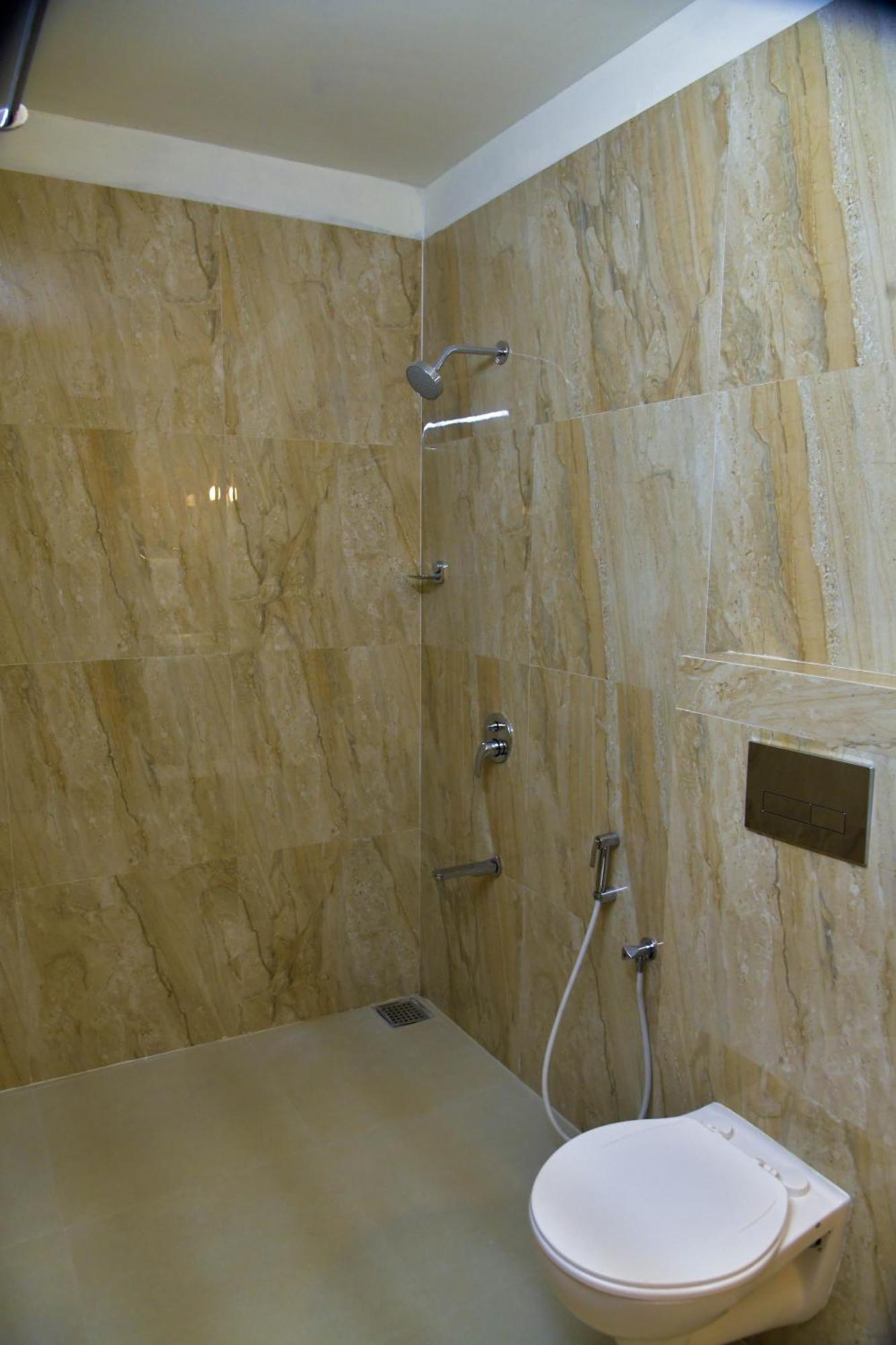 Hotel Ashooka Inn Gandhinagar Exterior photo